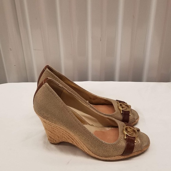 Michael Kors Shoes - Michael kors sandals